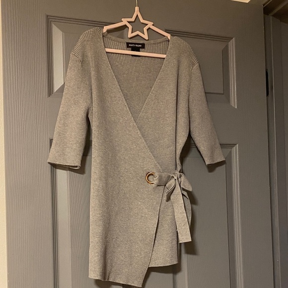 select and trend Tops - Gray Wrap Top Shirt Blouse with Tie Select and Trend size Large L work office